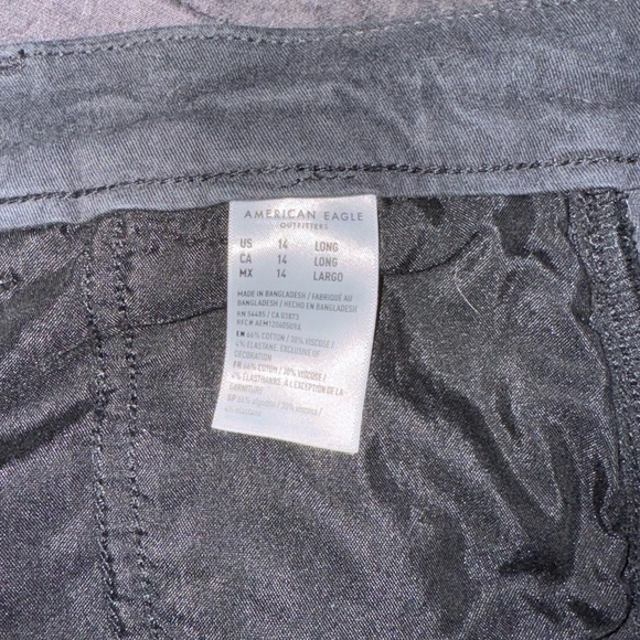 American Eagle, baggy high rise wide leg pants! - Picture 4 of 4